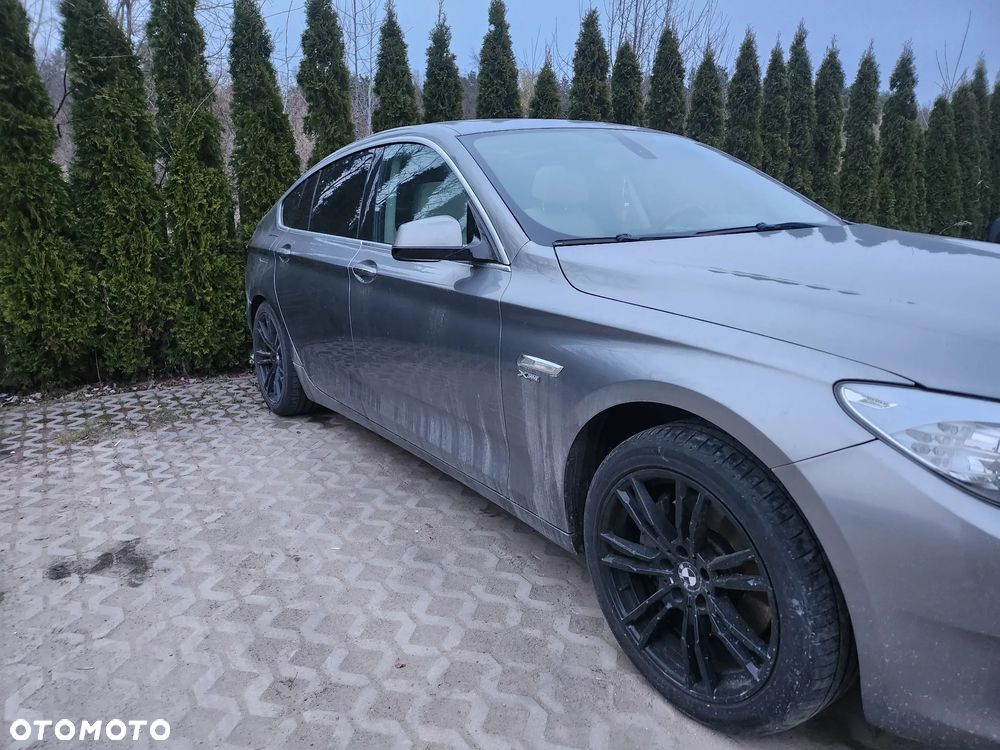 BMW 5GT - 10