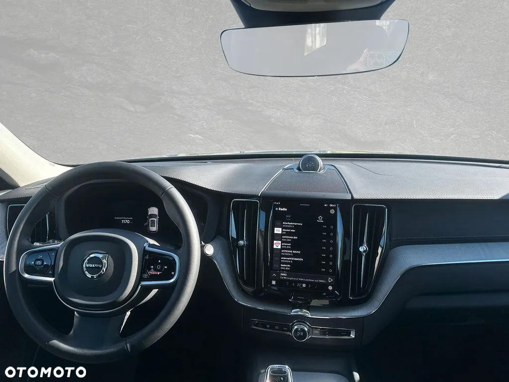 Volvo XC 60 B5 B AWD Ultra Dark - 6