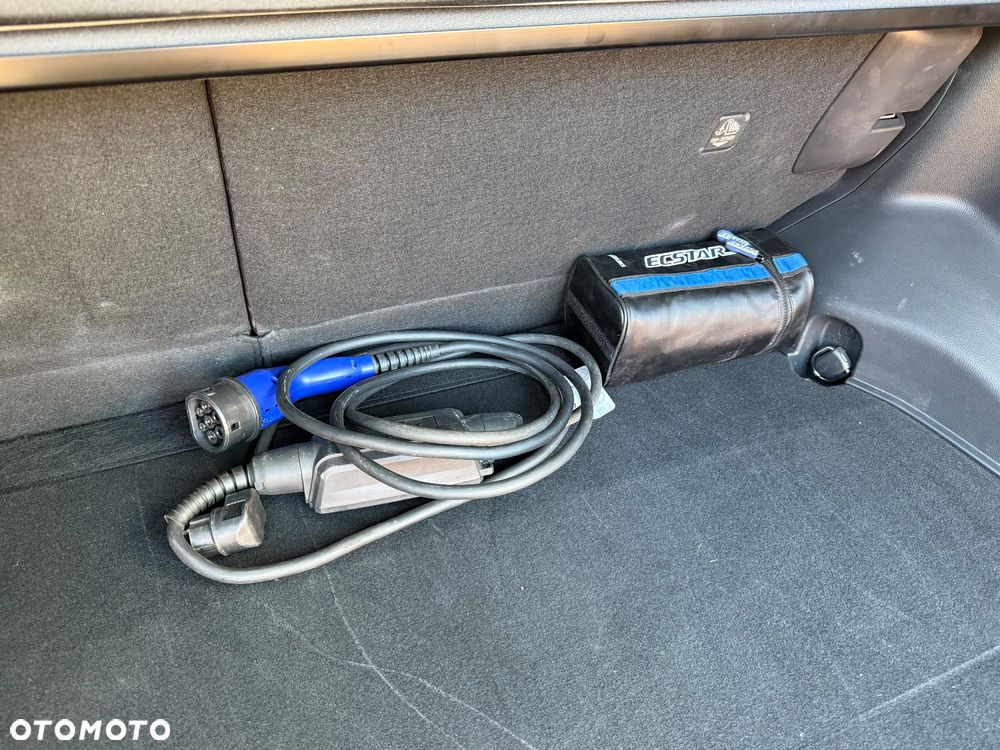 Suzuki Across 2.5 Plug-in Hybrid Elegance 4WD CVT - 13