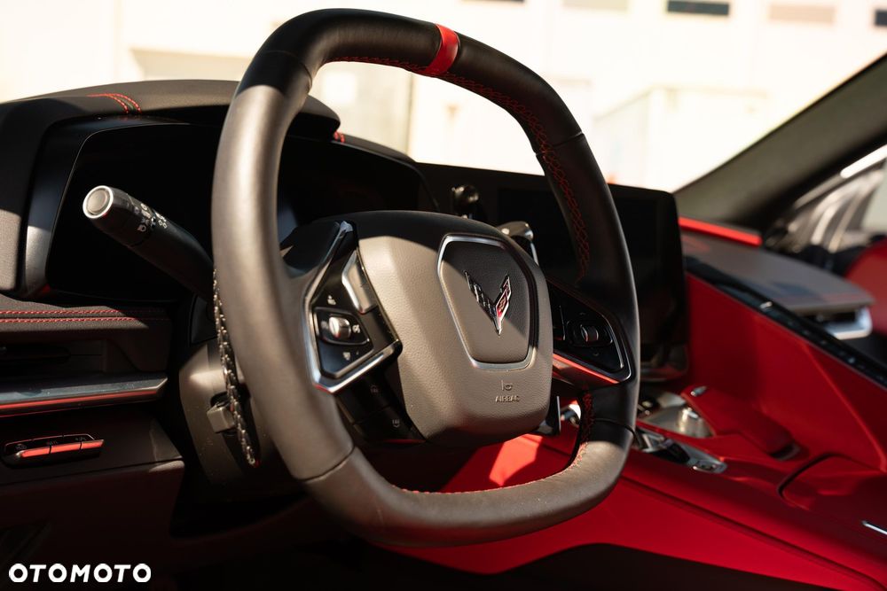 Chevrolet Corvette Stingray 2LT 6.2 V8 Automatik - 23