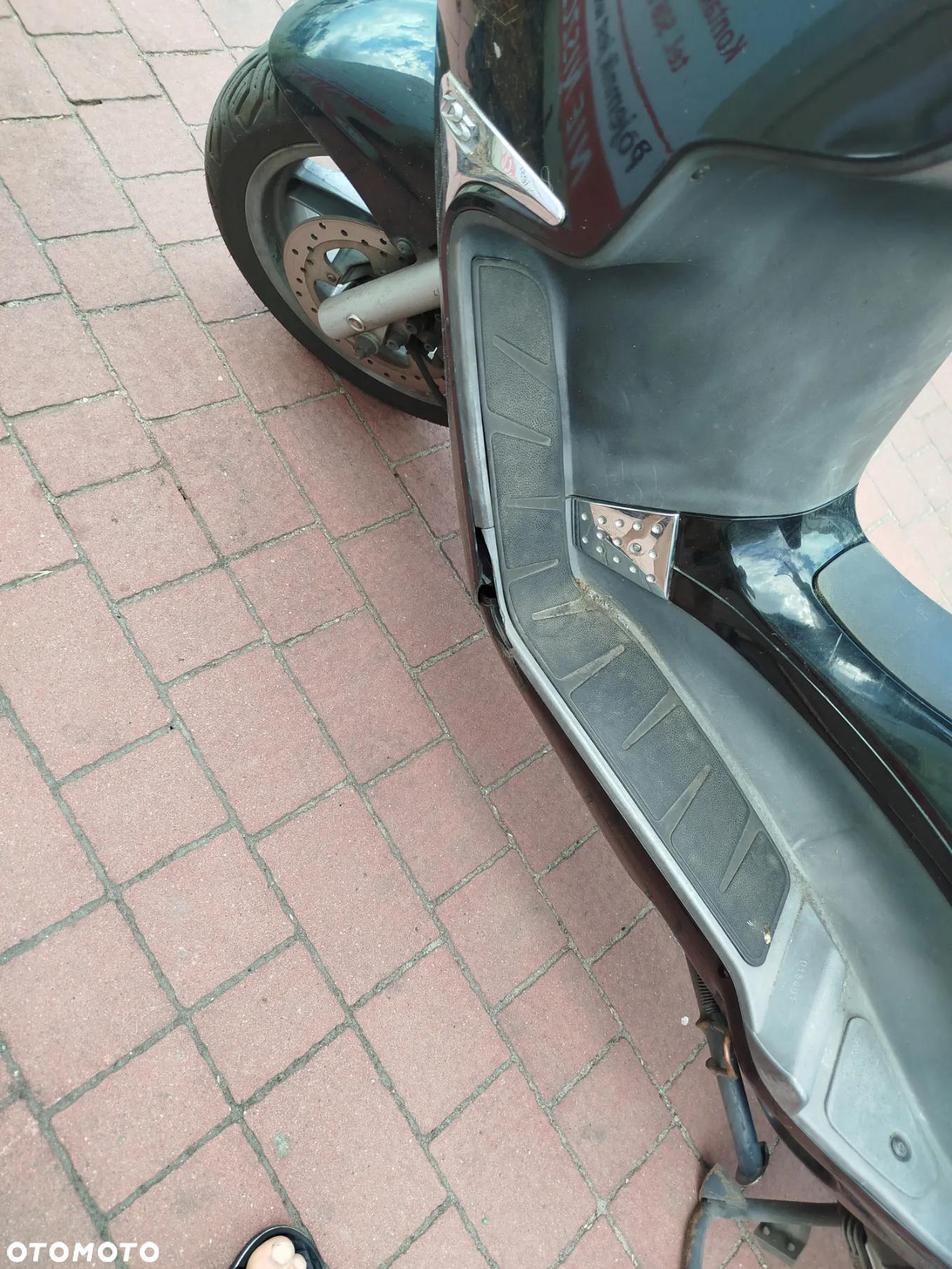 Piaggio X8 - 2