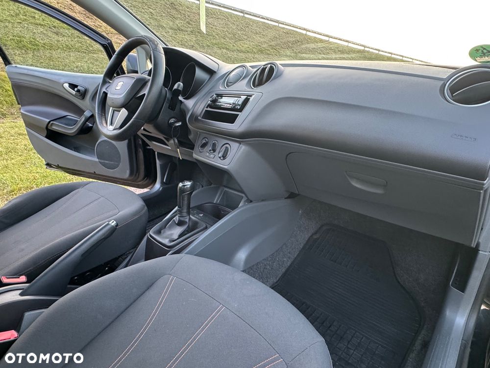 Seat Ibiza 1.4 16V Passion - 27