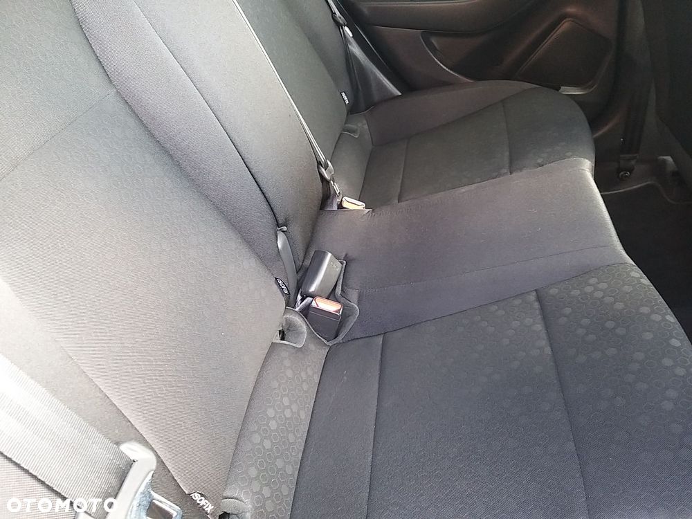 Hyundai i20 - 16
