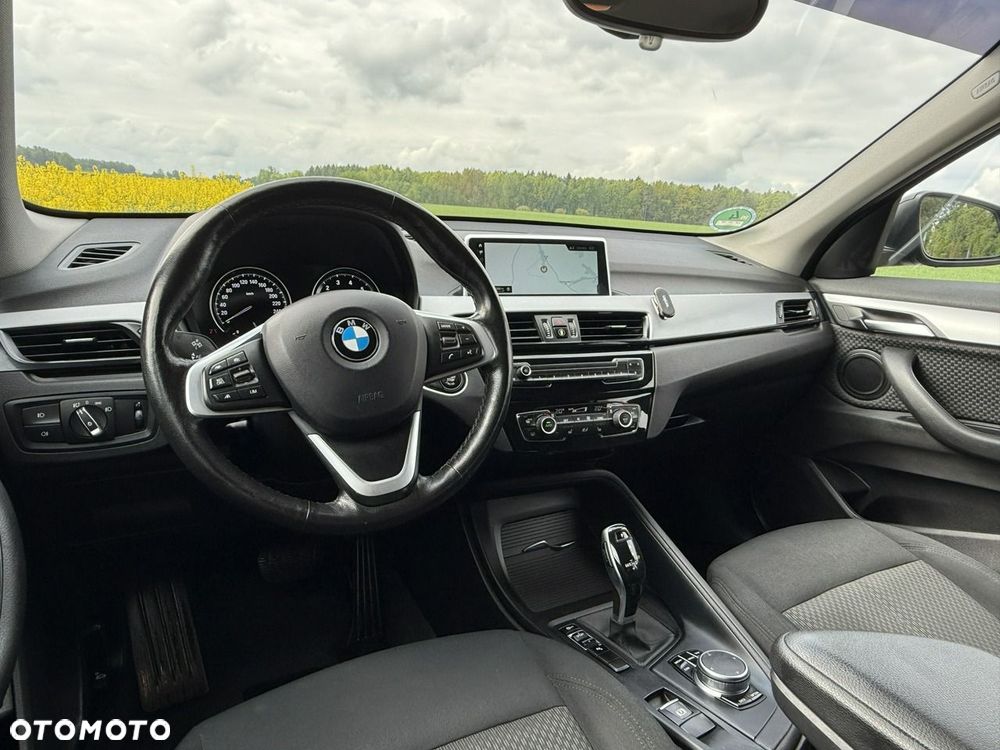 BMW X1 sDrive18i Advantage - 34