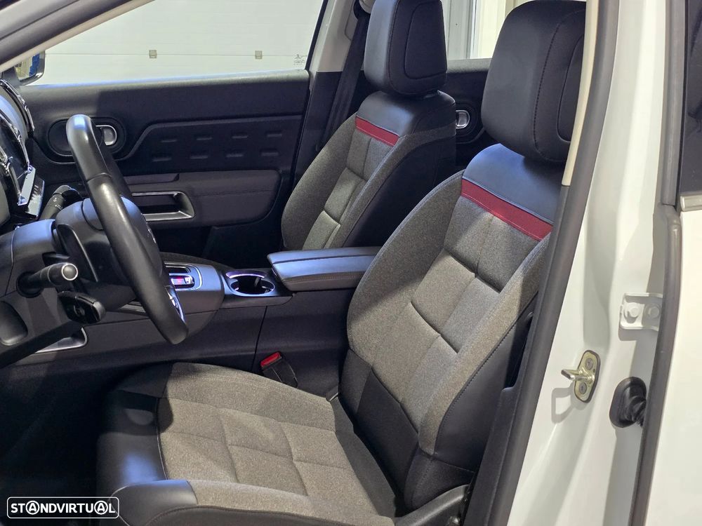 Citroën C5 Aircross 1.6 Hybrid Feel e-EAT8 - 28