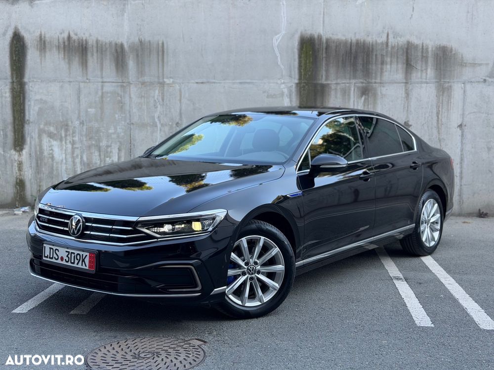 Volkswagen Passat 1.4 TSI DSG GTE - 1