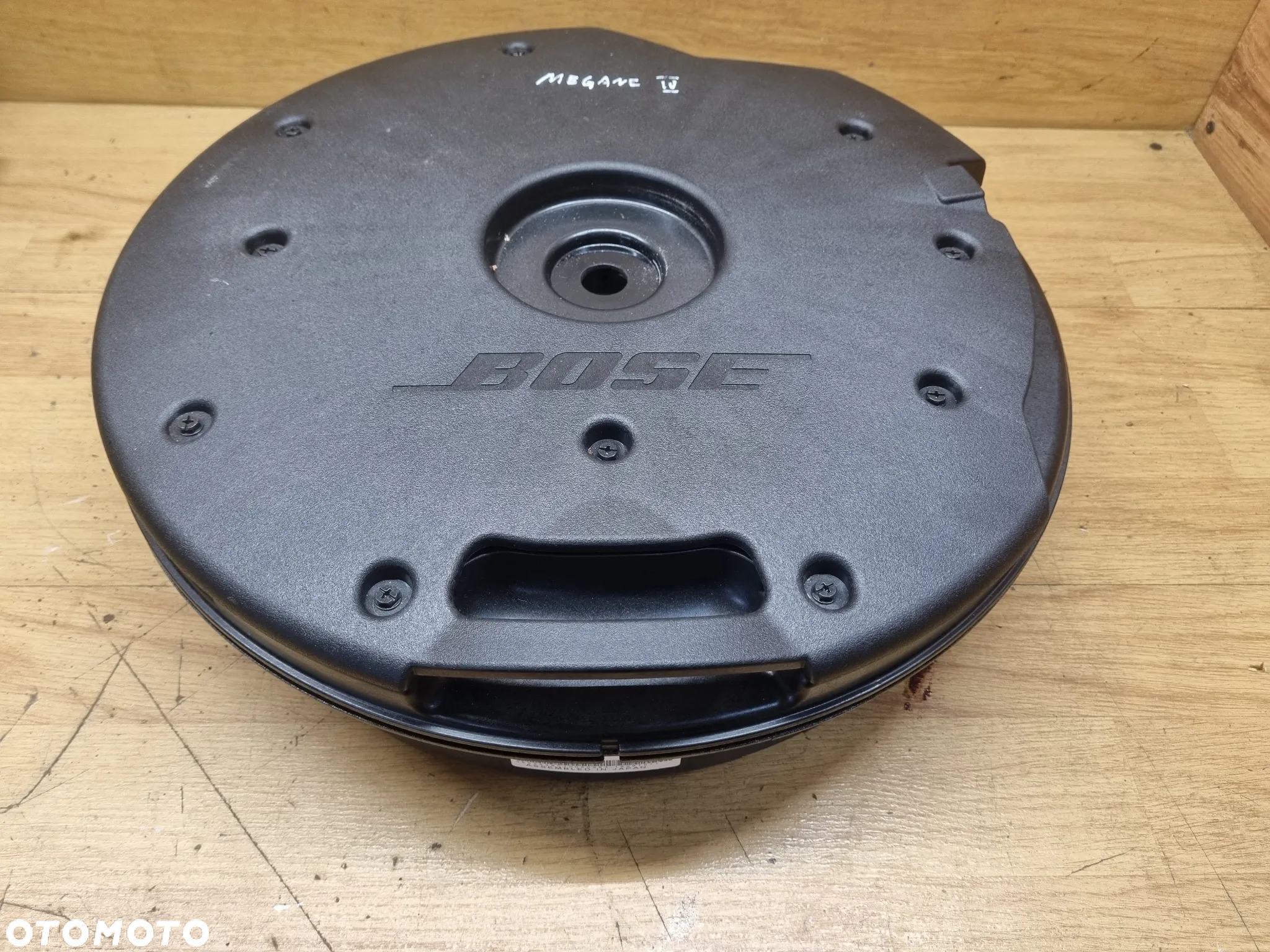 GLOSNIKI SUBWOOFER WZMACNIACZ renault megane IV - 6