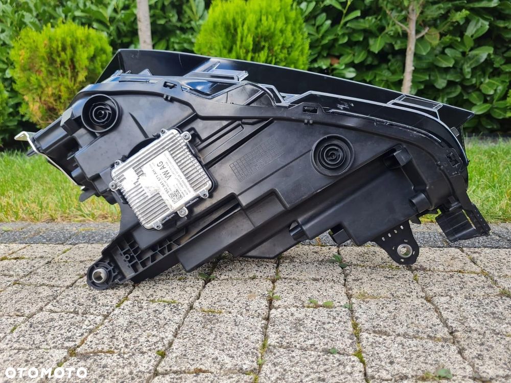 SKODA SUPERB IV 4 Kompletne Lampy Full Led Base Eco Led 3P1941015 3P1941016 - 10