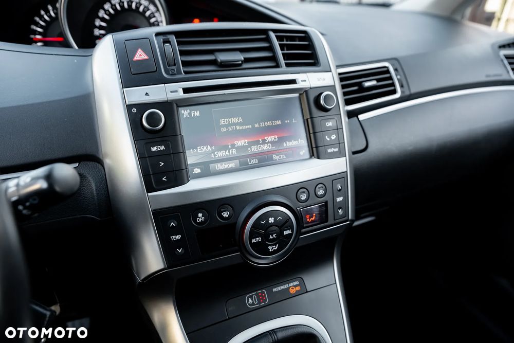 Toyota Verso 1.8 7-Sitzer Executive - 22