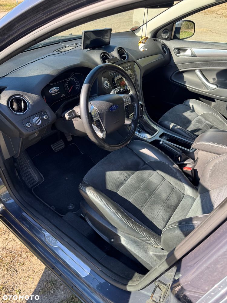 Ford Mondeo 2.0 EcoBoost Titanium X - 12