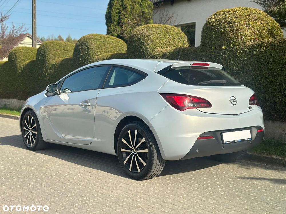 Opel Astra 1.7 CDTI Enjoy - 4