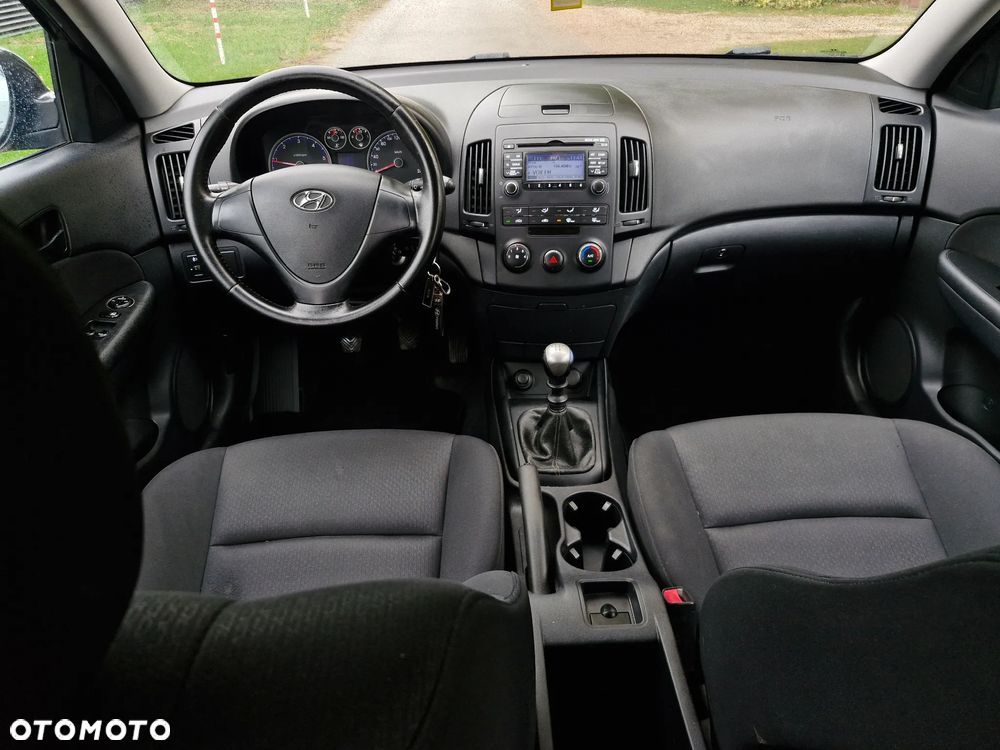 Hyundai i30 1.6 CRDi Base - 10