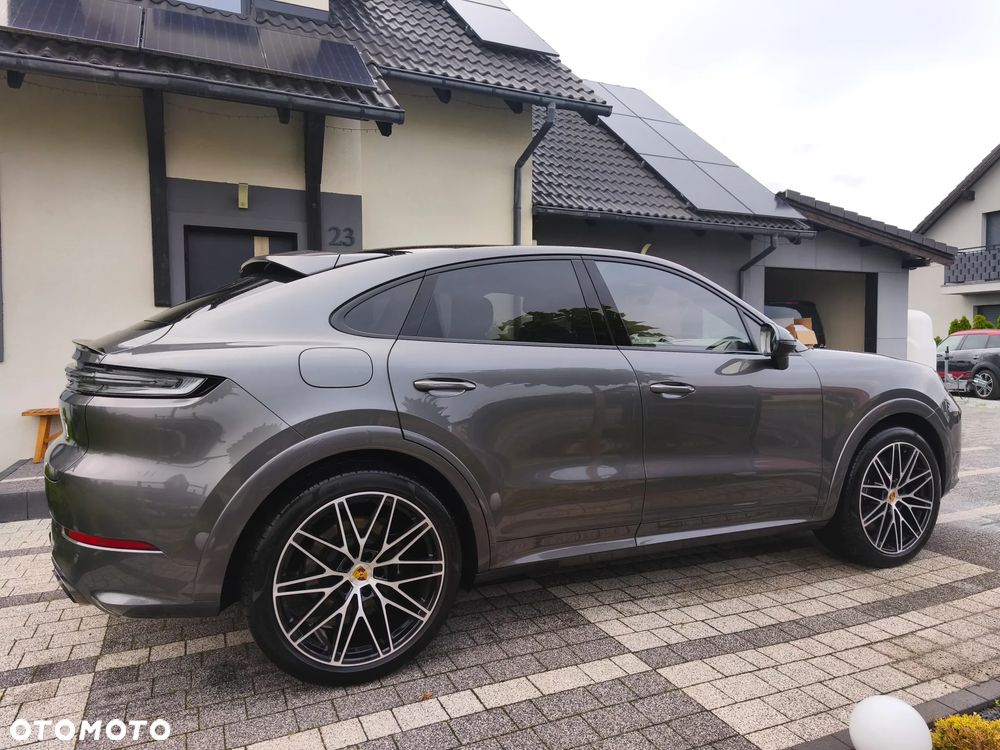 Porsche Cayenne - 5