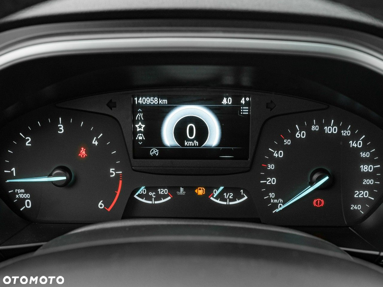 Ford Focus - 16