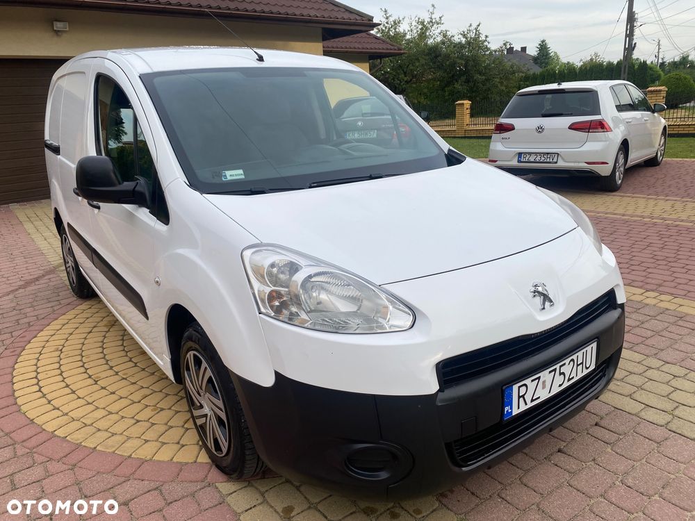 Peugeot PARTNER 1.6HDI 3-osobowy zakupiony w slonie w Rzeszowie - 8