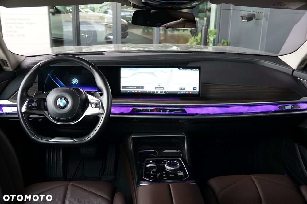 BMW Seria 7 740d xDrive mHEV sport - 23