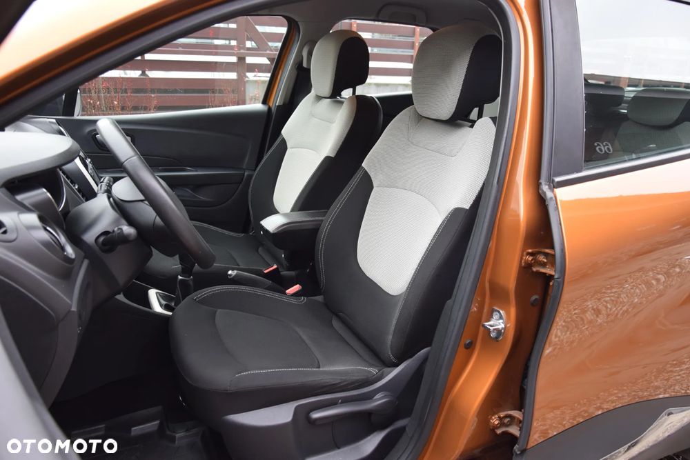 Renault Captur 0.9 Energy TCe XMOD EU6 - 13