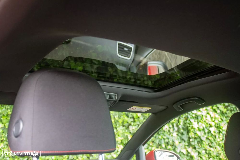 VW Golf 2.0 TSi GTi DSG Performance - 11