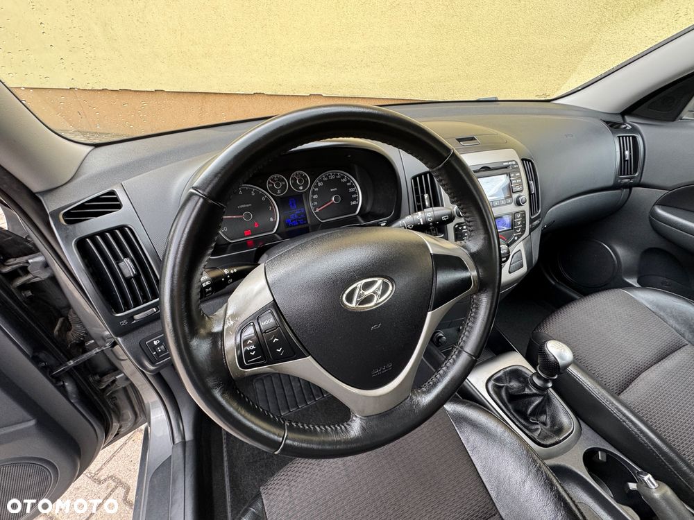 Hyundai i30 1.6 Premium - 16