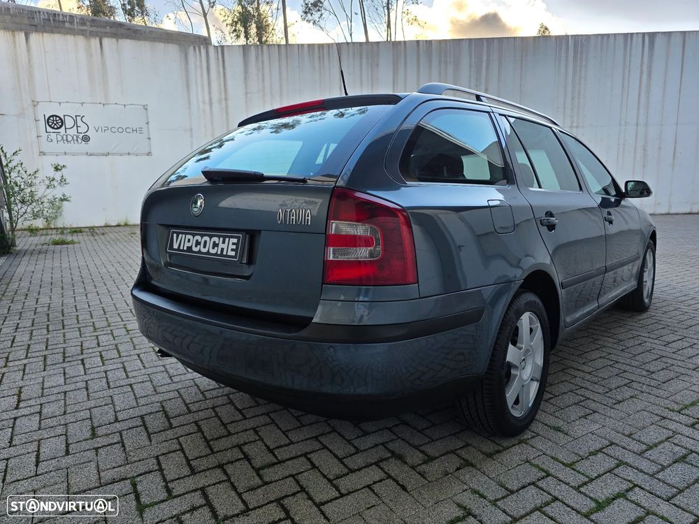 Skoda Octavia Break 1.9 TDi Sportline - 32