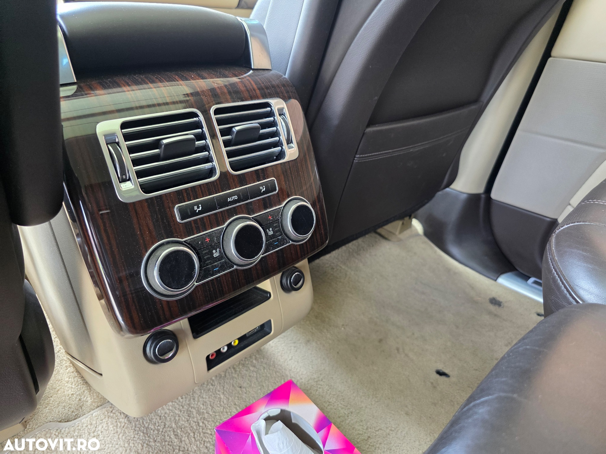 Land Rover Range Rover LWB 3.0 I TDV6 Vogue - 13