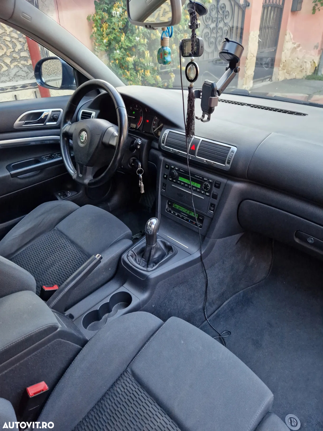 Skoda Superb 2.0 TDI Exclusive - 3