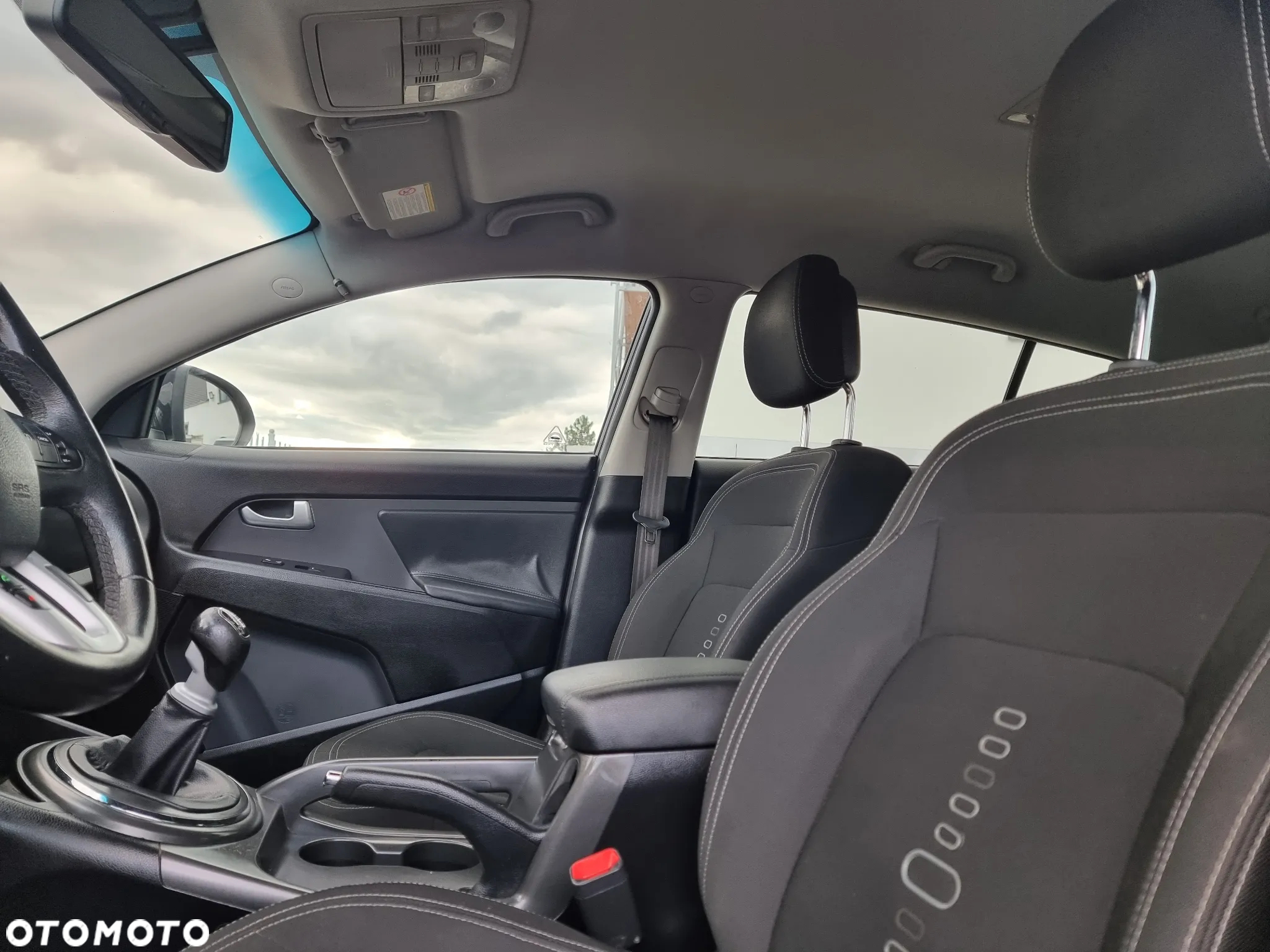 Kia Sportage 2.0 CRDI 2WD Attract - 14