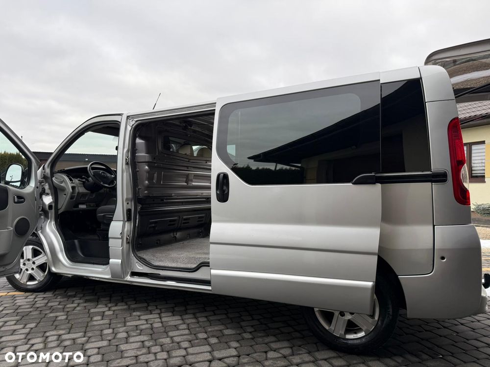 Opel Vivaro - 4