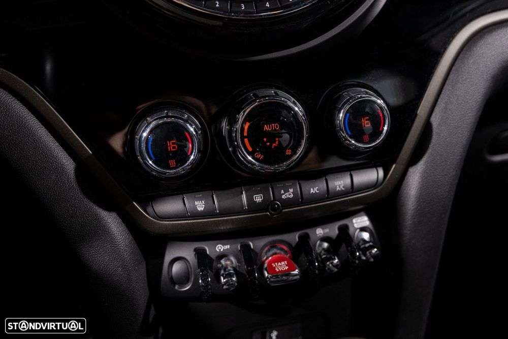 MINI Countryman One D - 17