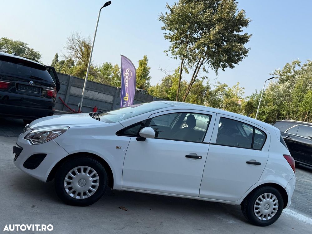 Opel Corsa 1.2 Essentia - 32