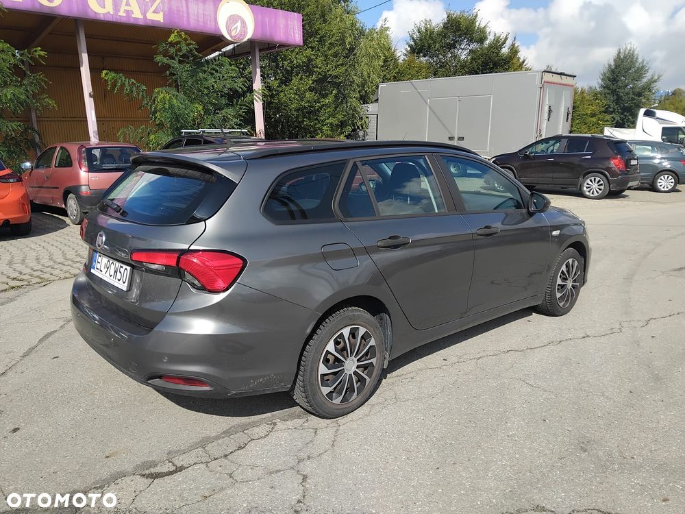 Fiat Tipo 1.4 T-Jet 16v Lounge - 4