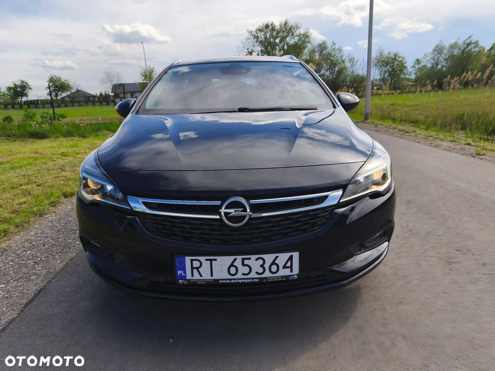 Opel Astra 1.4 T Enjoy - 14