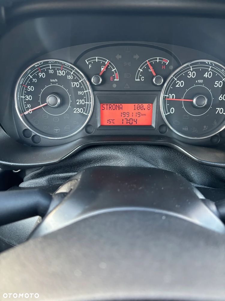 Fiat Grande Punto - 7