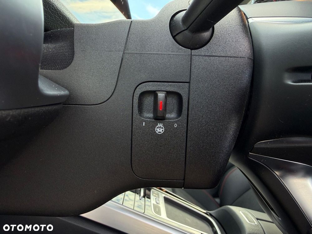 Mercedes-Benz GLB 200 AMG Line 7G-DCT - 15