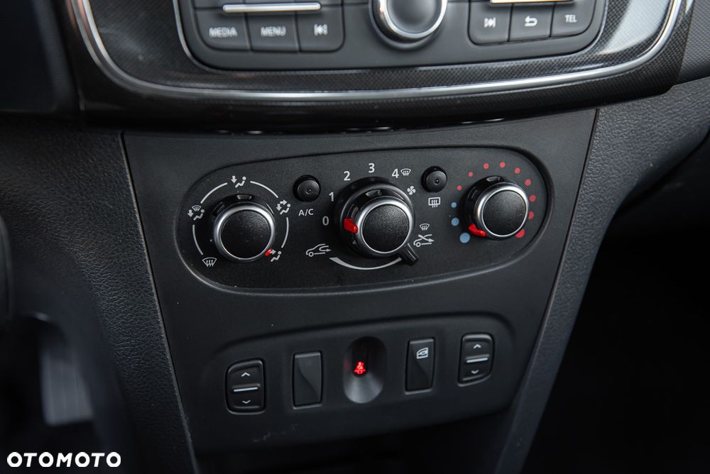 Dacia Sandero 1.0 SCe Ambiance - 21