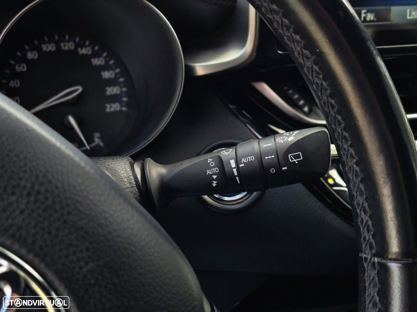 Toyota C-HR 1.8 HSD Exclusive+P.Luxury - 22