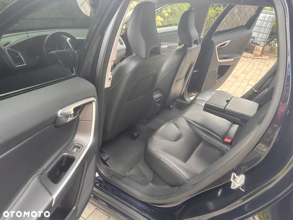 Volvo XC 60 - 16