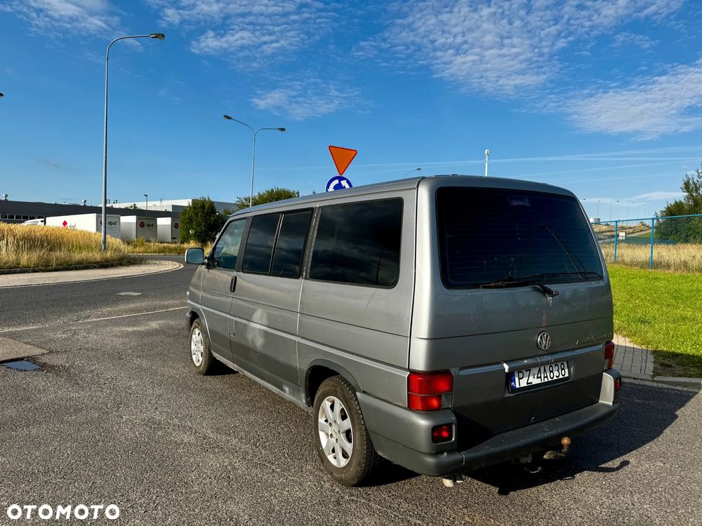 Volkswagen Multivan - 6
