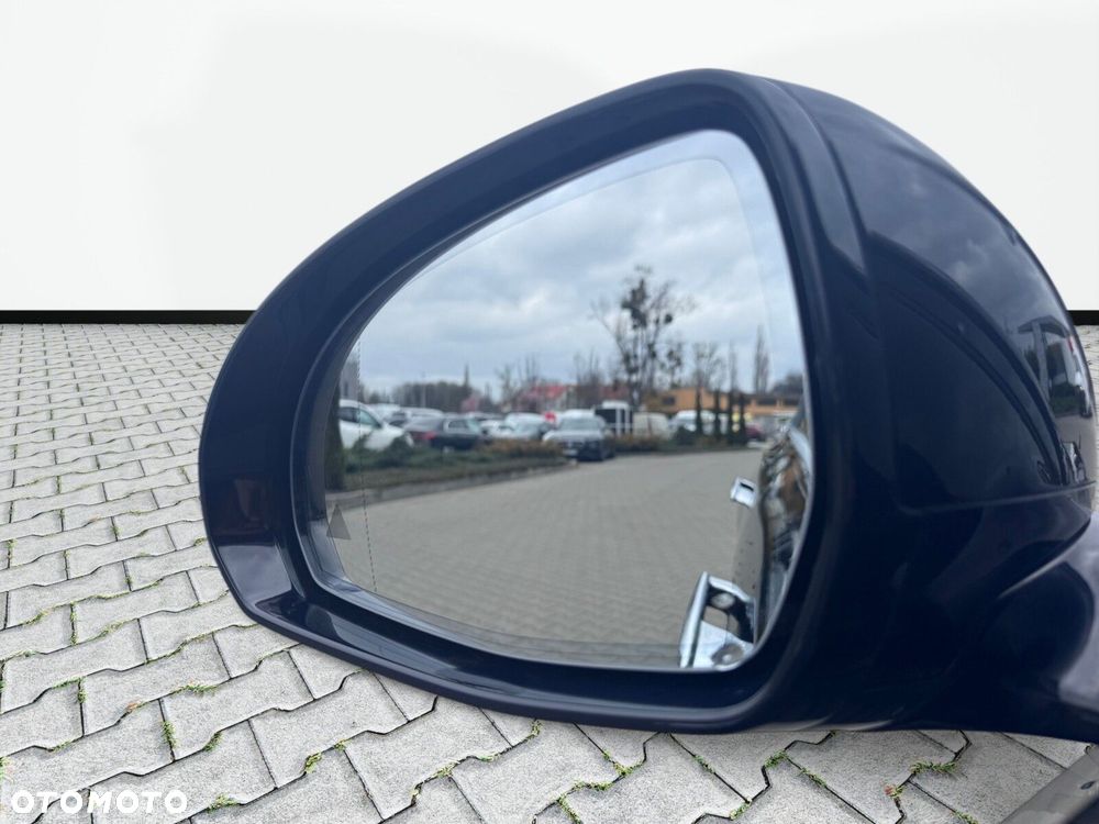 Mercedes-Benz Klasa E 220 d mHEV 4-Matic AMG 9G-Tronic - 29