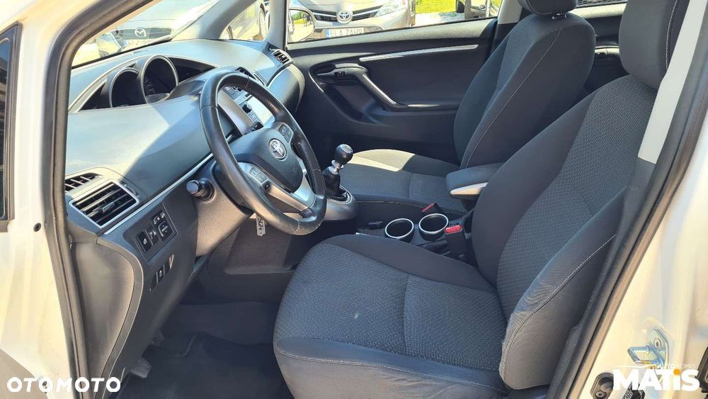 Toyota Verso - 6