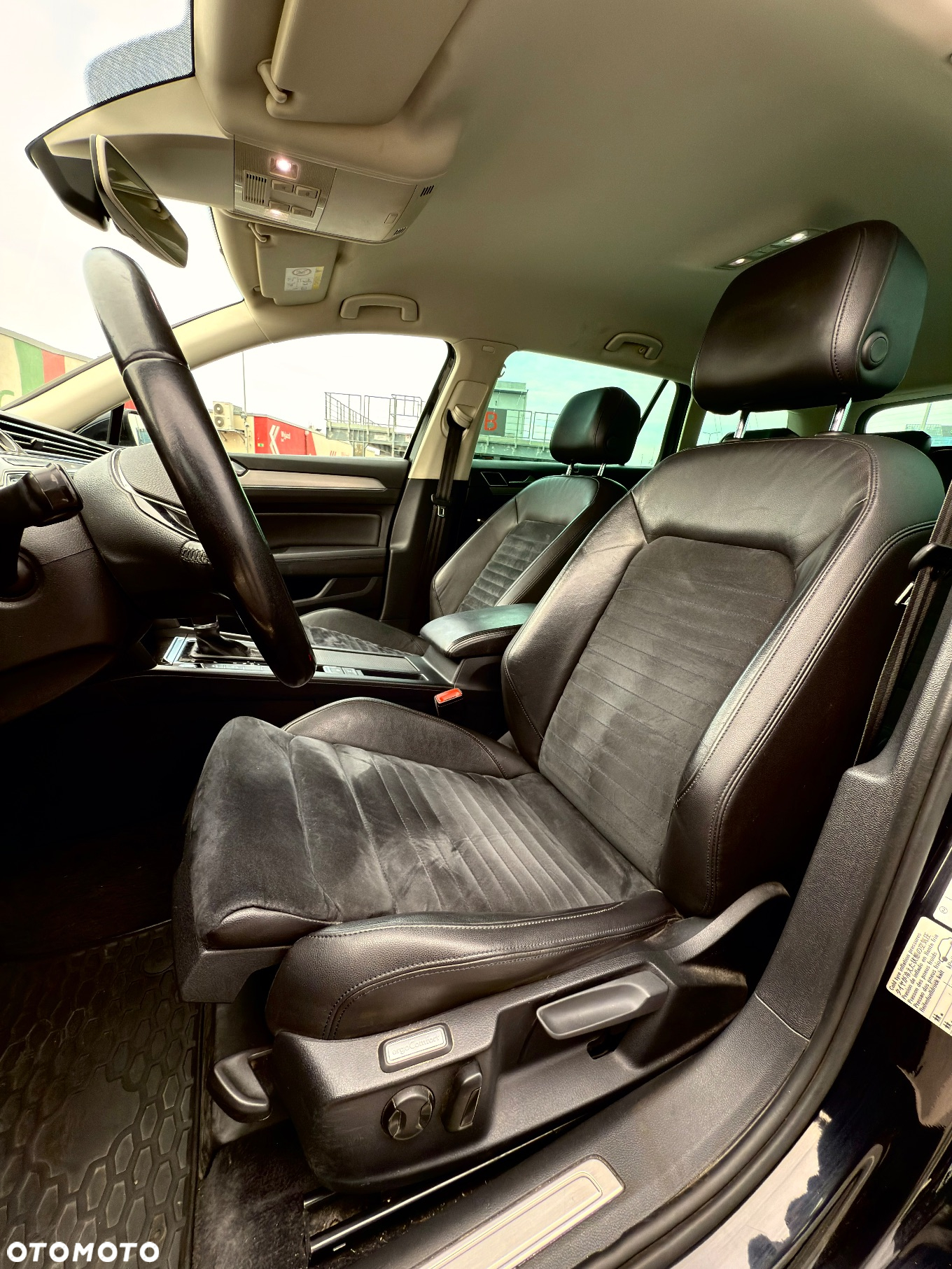 Volkswagen Passat 2.0 TDI BMT Highline DSG - 9