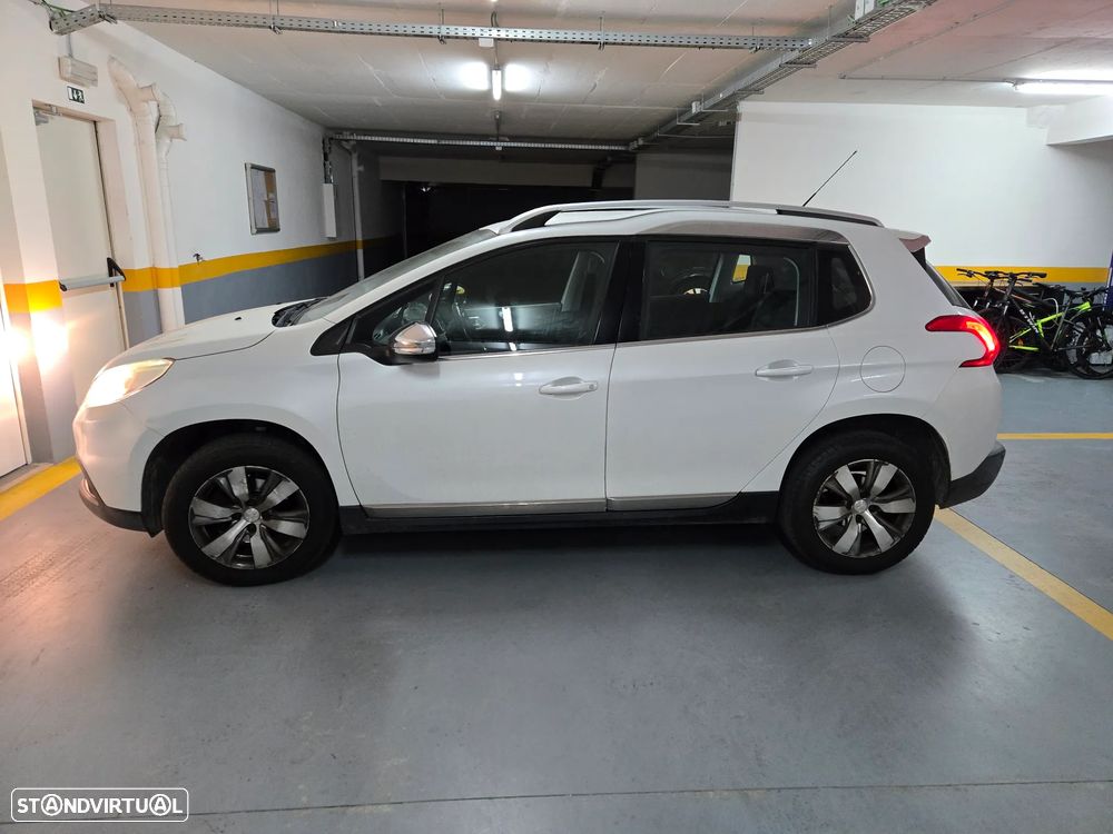 Peugeot 2008 PureTech 110 Stop&Start Allure - 2