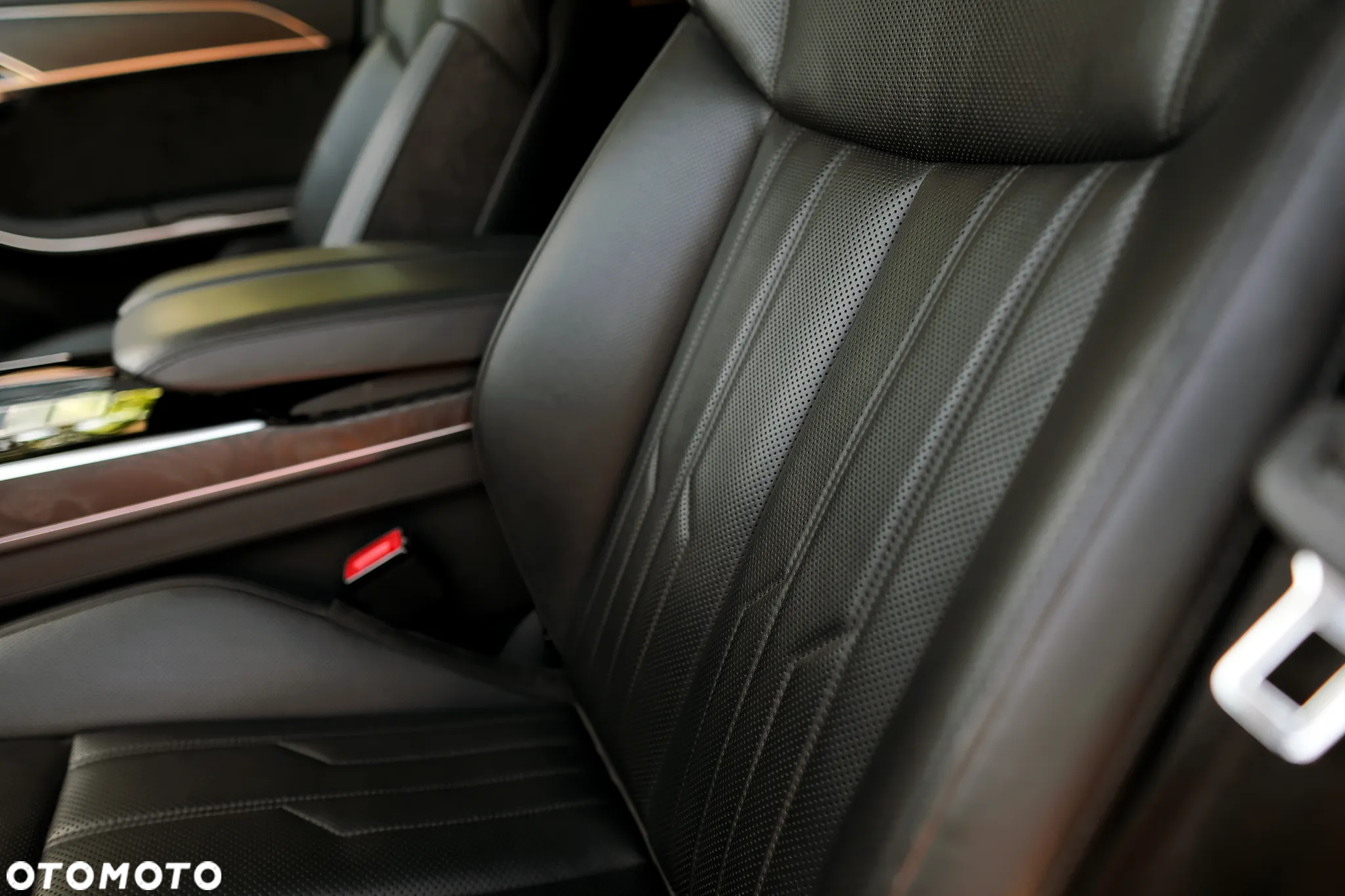 Audi A8 L 55 TFSI quattro tiptronic - 18