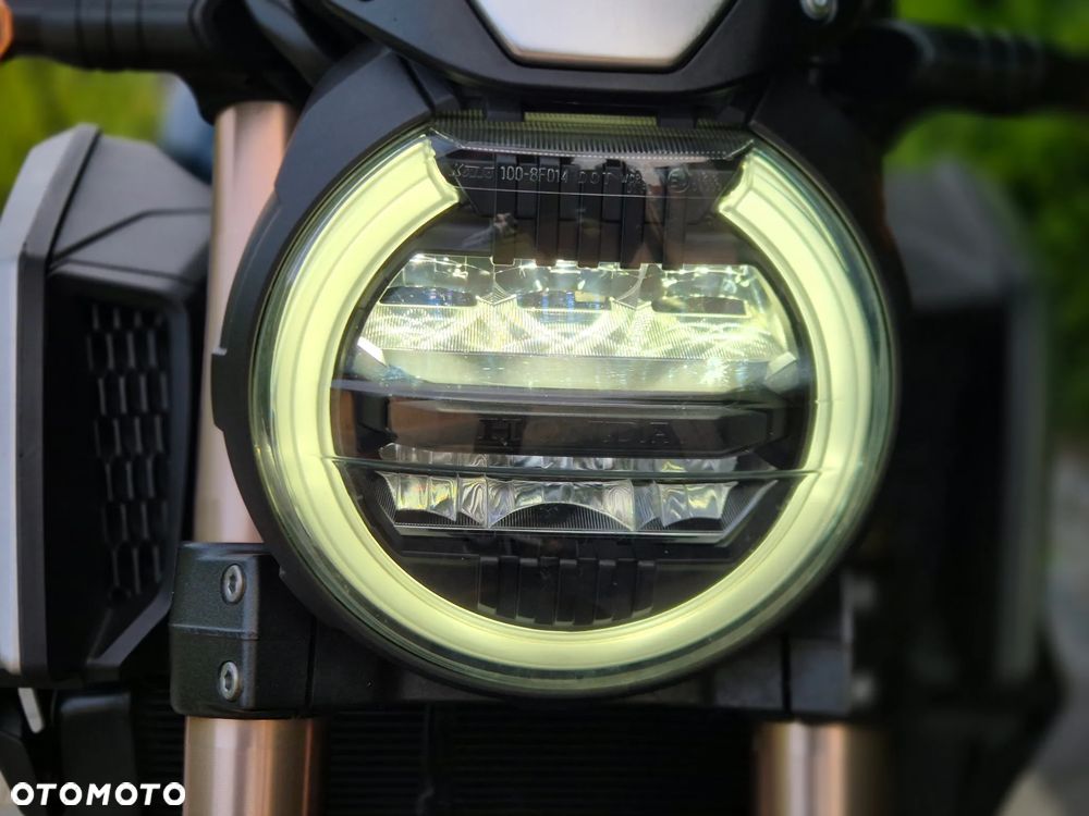 Honda CB - 15