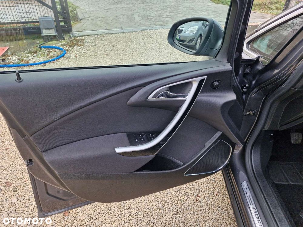 Opel Astra 1.4 Turbo Cosmo - 16