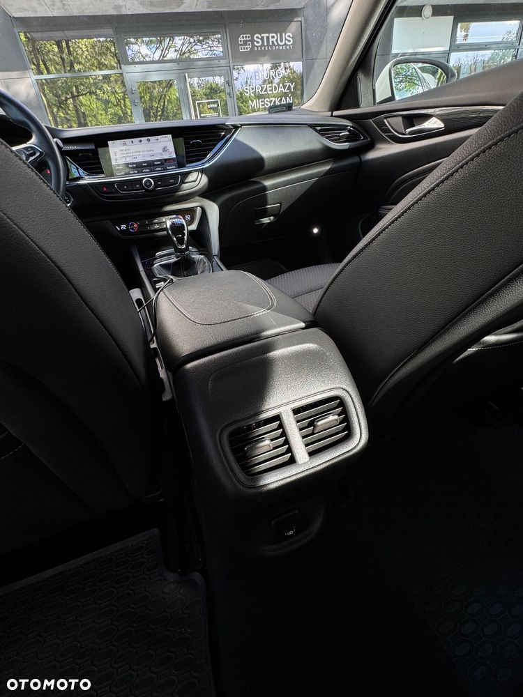 Opel Insignia 2.0 CDTI Innovation S&S - 24