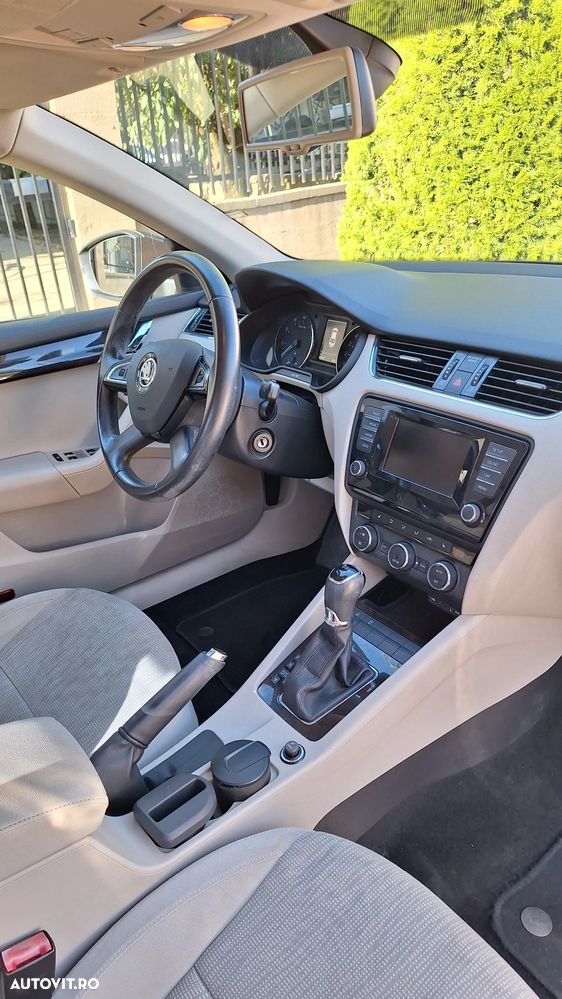 Skoda Octavia - 6