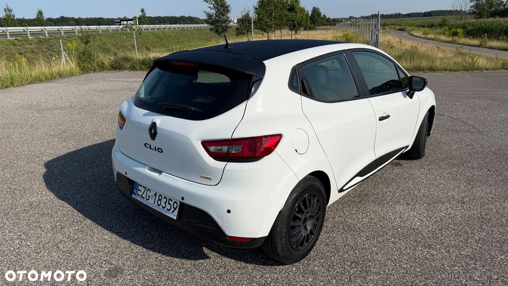 Renault Clio 1.2 16V Life - 6