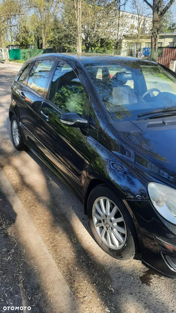 Mercedes-Benz Klasa B 180 CDI Special Edition - 3