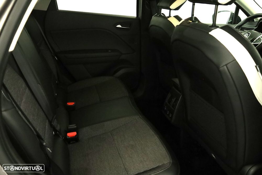 Renault Captur 1.0 TCe Techno Bi-Fuel - 24